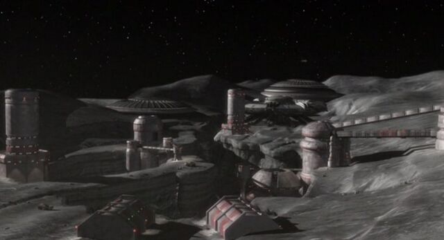 File:LunarSettlement2155.jpg