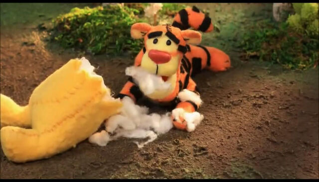 File:TiggerinFrankenwinnie.jpg