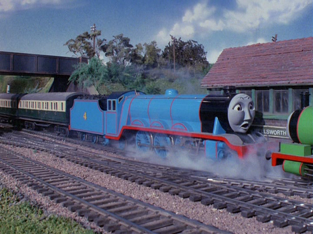 File:PercyRunsAway32.png