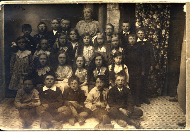 File:Skolebilde Onkel.jpg