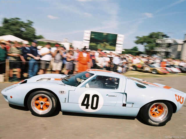 File:Old Speedy (Auto Club).jpg