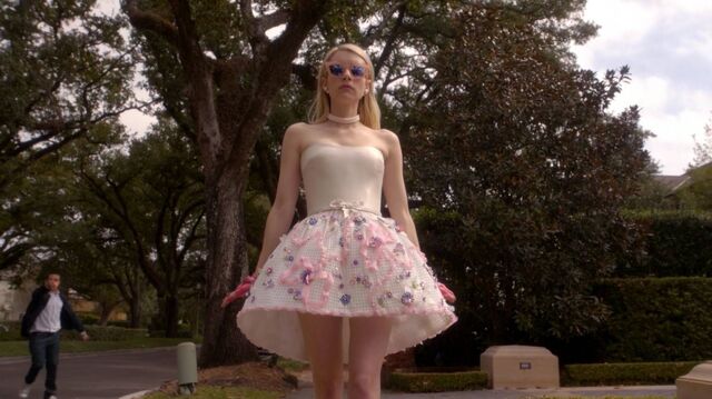 File:Normal ScreamQueens112 1012.jpg