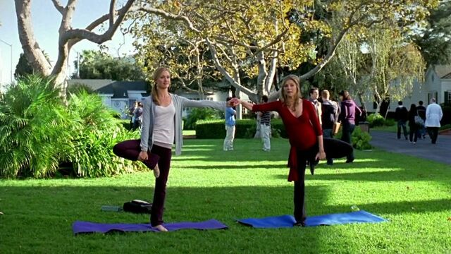 File:9x7 Yoga.jpg