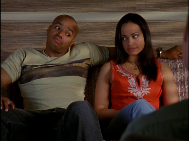File:4x23 couples therapy.png