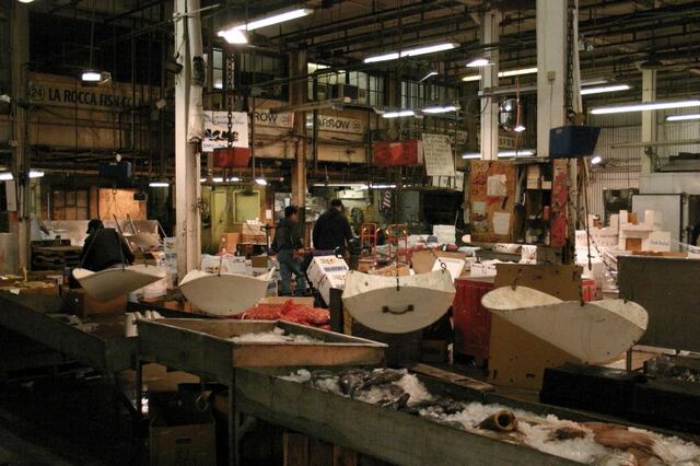 File:Fultonfishmarket.jpg