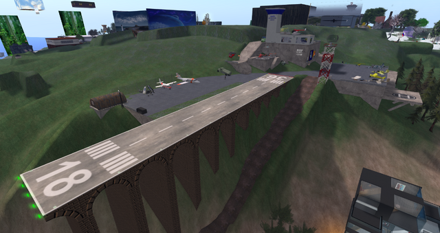 File:Talakin Airport, looking SE (03-15).png