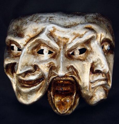 File:Masks Trifaccia.jpg