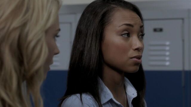 File:103SecretCircle0144.jpg