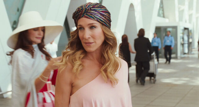 File:SATC2-trailer-37.jpg
