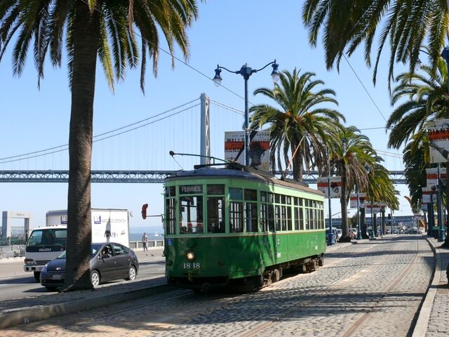 File:Somastreetcar800.jpg