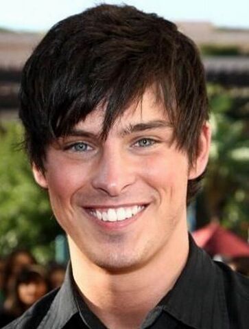 File:Mens-medium-length-hairstyle.jpg