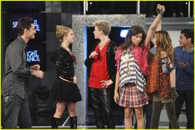 Roshon-Fegan-Kenton-Duty-Give-It-Up-shake-it-up-27821280-700-466