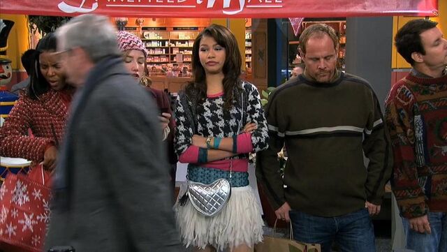 File:Jingle It Up 14.jpg