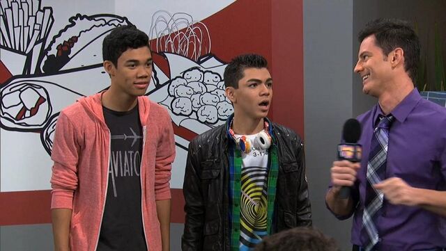 File:Auction It Up 35.jpg