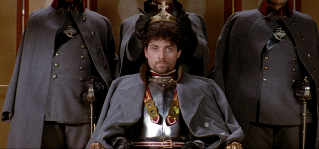 File:Fortinbras Crowned King.png