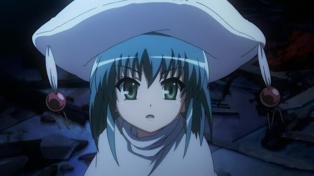 File:Hecate notice pillow.jpg