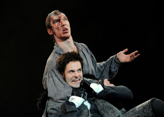 Arquivo:Frankenstein-benedict-cumberbatch-jonny-lee-miller-image.jpg