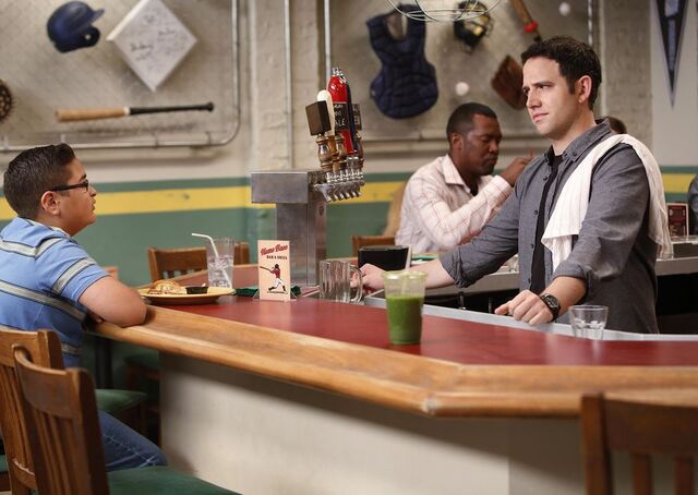 File:Crazy-Ex-Girlfriend 1x04 Promotional photo 4.jpg
