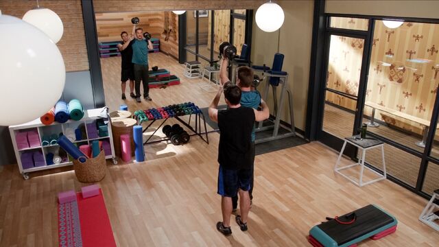File:24 Hour Gym.jpeg