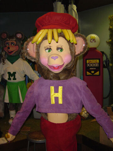 File:Hannah Banana.jpg