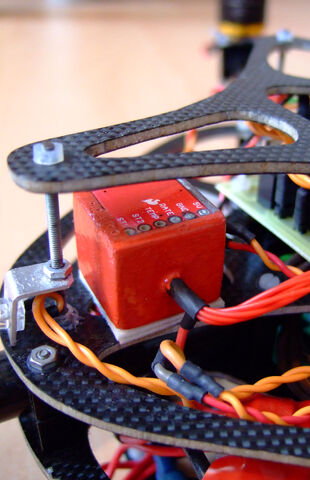File:Tricopter dlx detail9.jpg