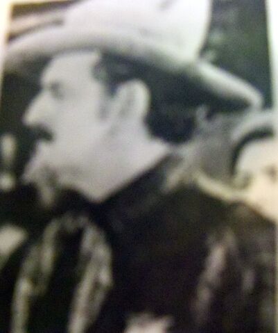 File:Leon De La Mothe.jpg