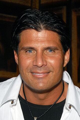 File:José Canseco.jpg