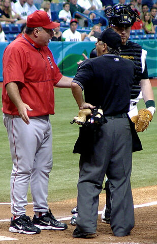 File:Mike Scioscia real life.jpg