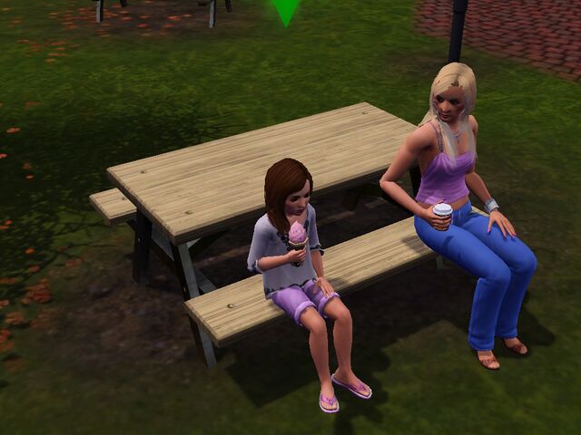 File:TamoraandJenni2.jpg