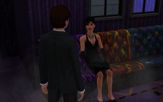 File:Enrie Leona Prom.jpg