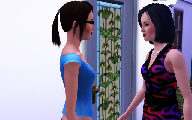 File:Lily and Lynn (1).jpg