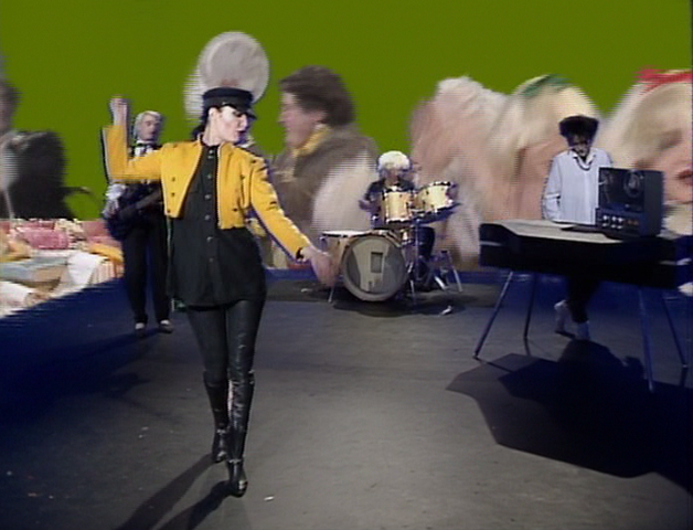 File:Circle vid band background.png