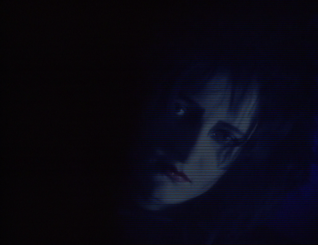 File:Siouxsie in the dark.png