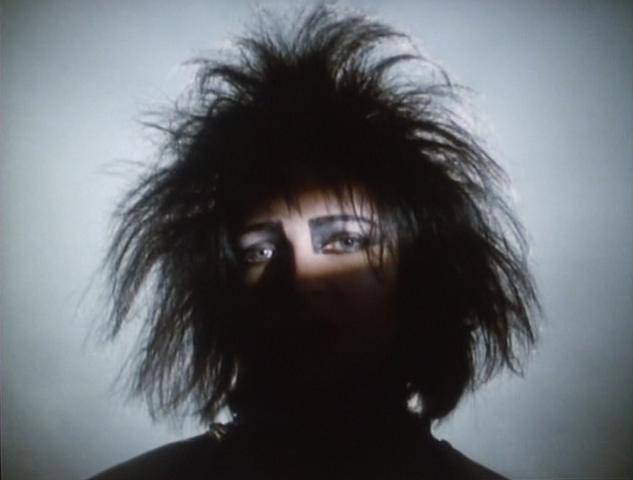 File:Siouxsie eyes highlight.png