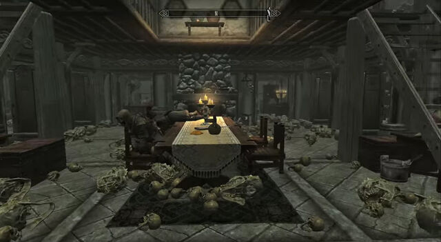 File:CrotchsManorMainHall01.jpg