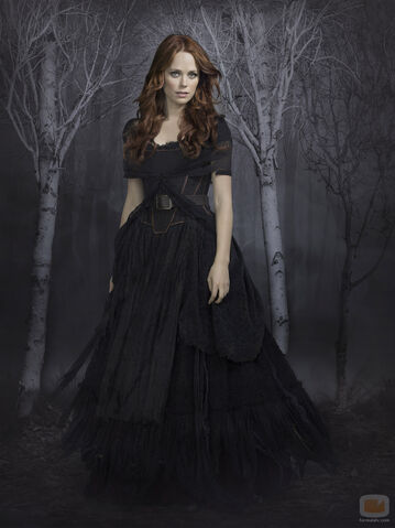 File:39908 katia-winter-interpreta-katrina-crane-sleepy-hollow.jpg