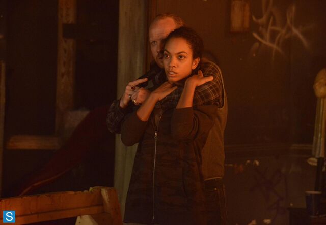 File:1x04 stills8.jpg