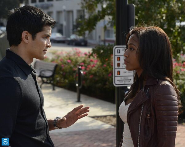 File:1x07 stills5.jpg