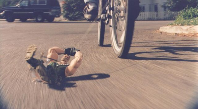File:Movie Small Soldiers 1998.jpg