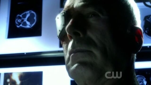File:800px-S10ep9slade.jpg