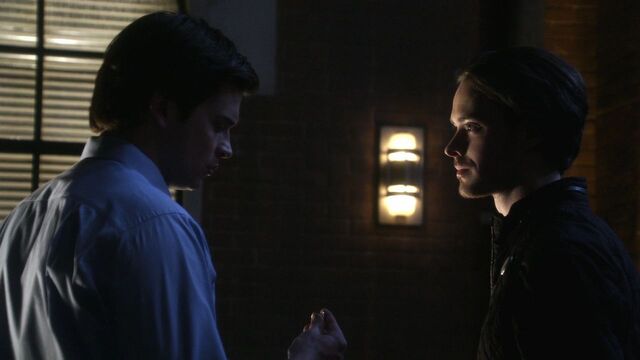 File:822Smallville0052.jpg