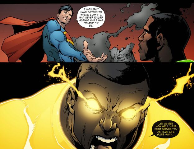 File:Smallville - Lantern 010-017.jpg