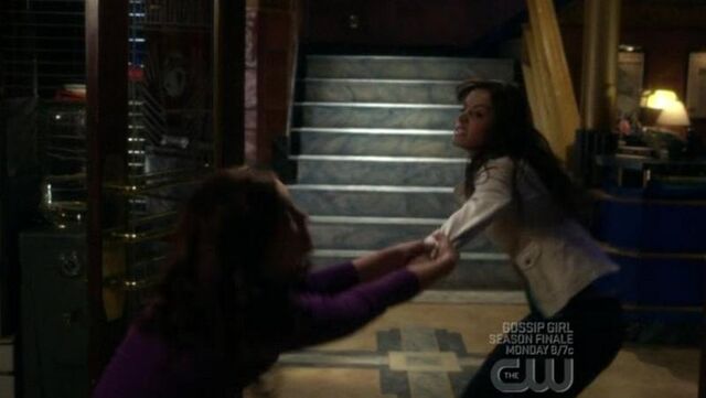 File:LOIS AND TESS.jpg