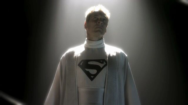 File:907Smallville0480.jpg