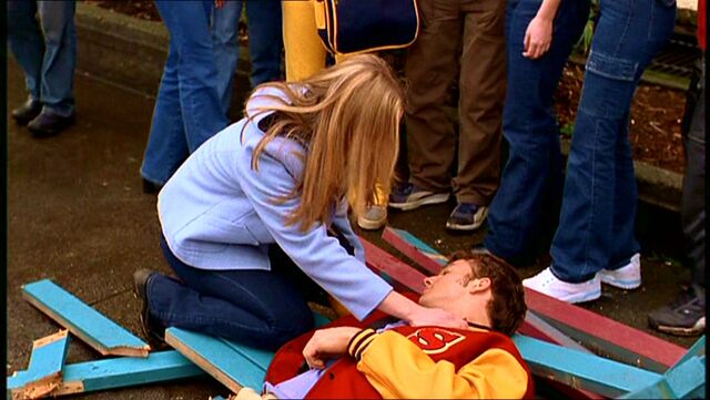File:Smallville112 432.jpg