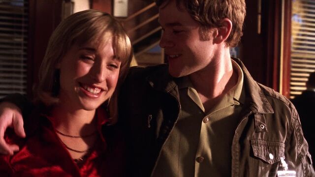 File:613Smallville1100.jpg