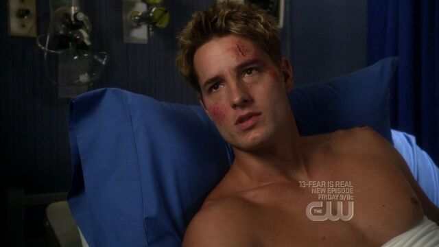 File:Requiem-smallville-4109651-1280-720.jpg