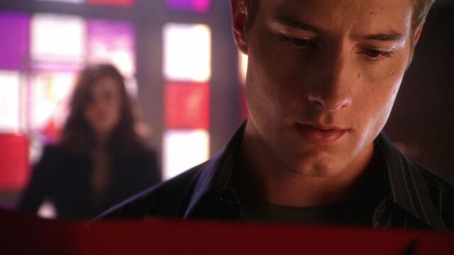 File:803Smallville1041.jpg