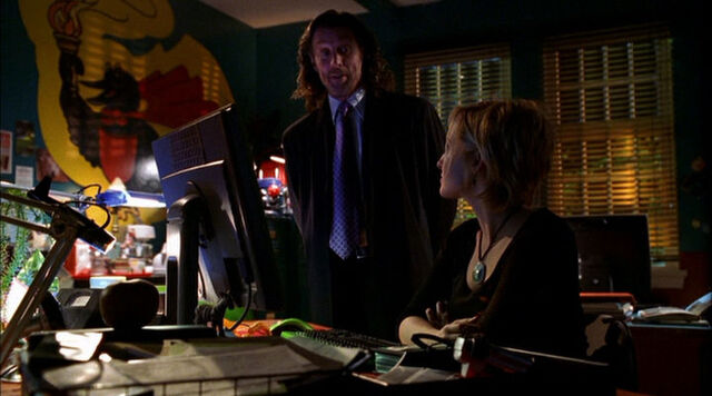 File:Calling4.jpg