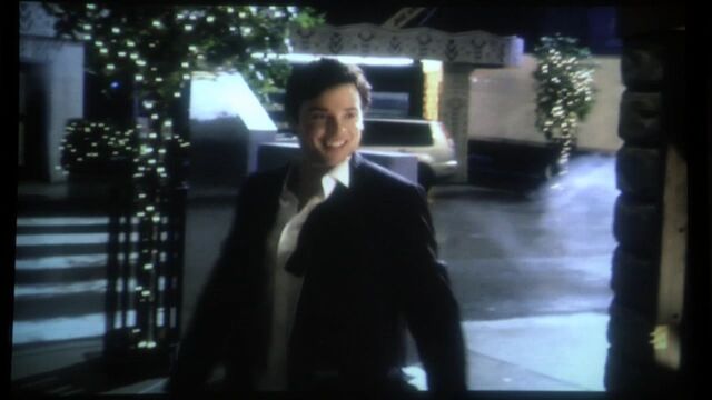 File:1015Smallville1604.jpg